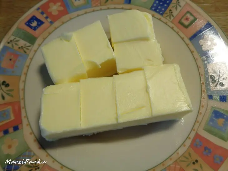 Тыквенные маффины с орехами и клюквой: шаг 1
