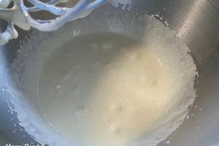 Тыквенные маффины с орехами и клюквой: шаг 9