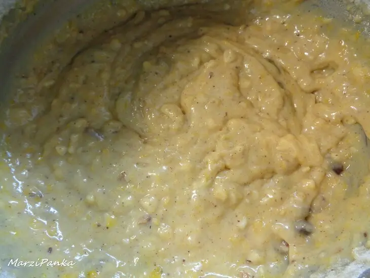 Тыквенные маффины с орехами и клюквой: шаг 13