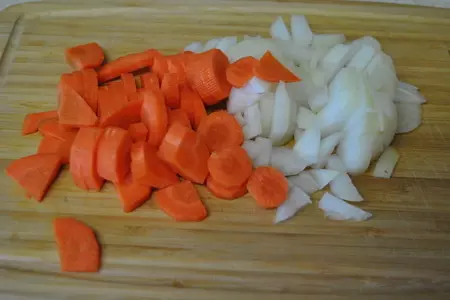 Суп с уткой, стручковой фасолью и клёцками с ржаными отрубями: шаг 2
