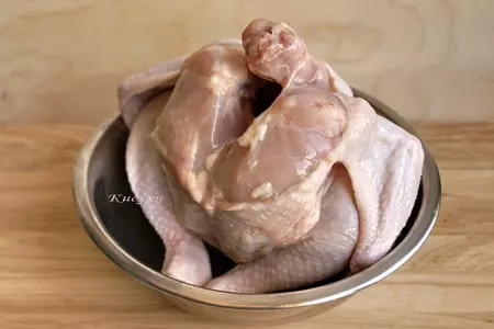 Курица запечённая на соли: шаг 1