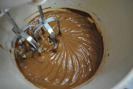 Шоколадное пирожное «мавр в рубашке»: шаг 5