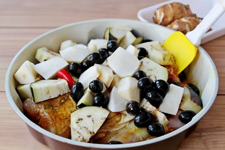 Микс из запеченного кролика, курицы и овощей: шаг 2