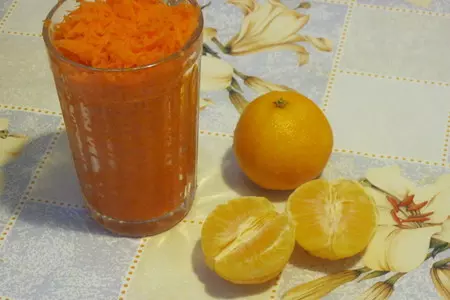 Морковные маффины с мандаринами и мармеладом: шаг 1
