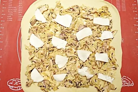 Рулет с курицей, рисом и моцареллой: шаг 12