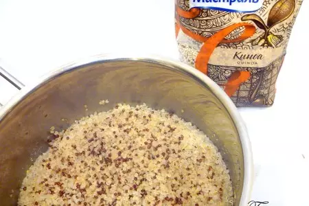 Печенье закусочное с киноа, томатами и розмарином: шаг 2