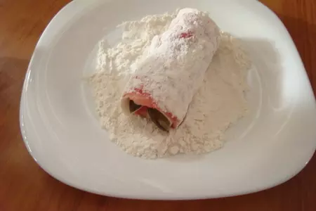 Мясо с огурцом или мясные рулетики с огурцом "спасибо андрей": шаг 5
