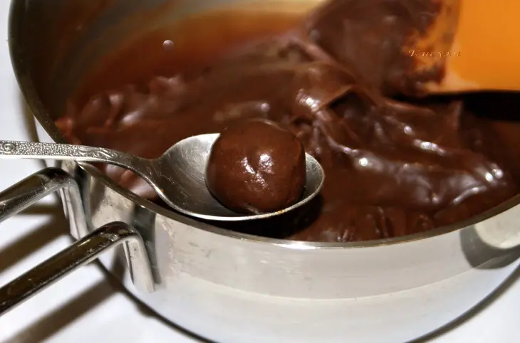 Бригадейро (brigadeiros): шаг 4