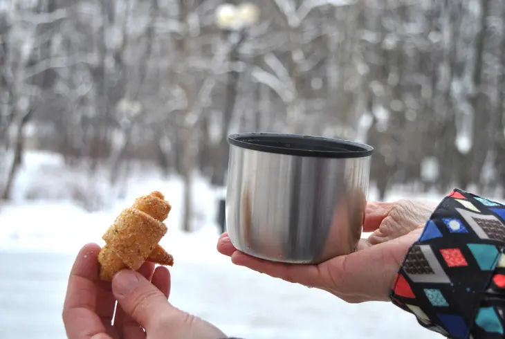 Сахарные рулетики с фисташковой крошкой: шаг 12