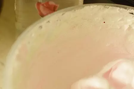 Розовые меренги: шаг 1