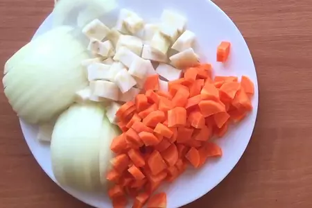 Кролик тушеный в сметане: шаг 1