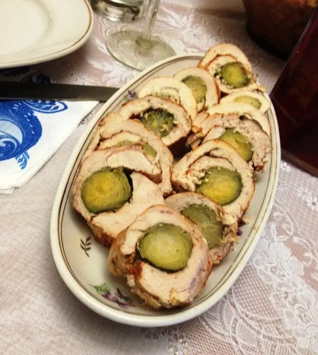 Паровой диетический рулет с брюссельской капустой: шаг 4