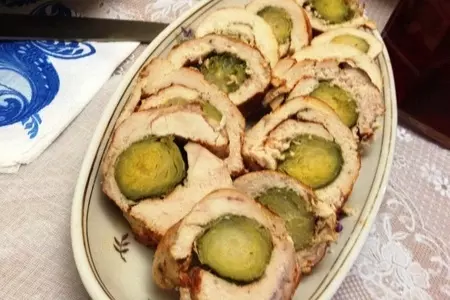 Паровой диетический рулет с брюссельской капустой: шаг 4