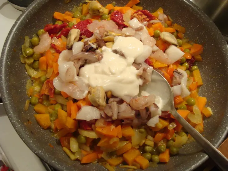 Морепродукты с овощами и киноа: шаг 8