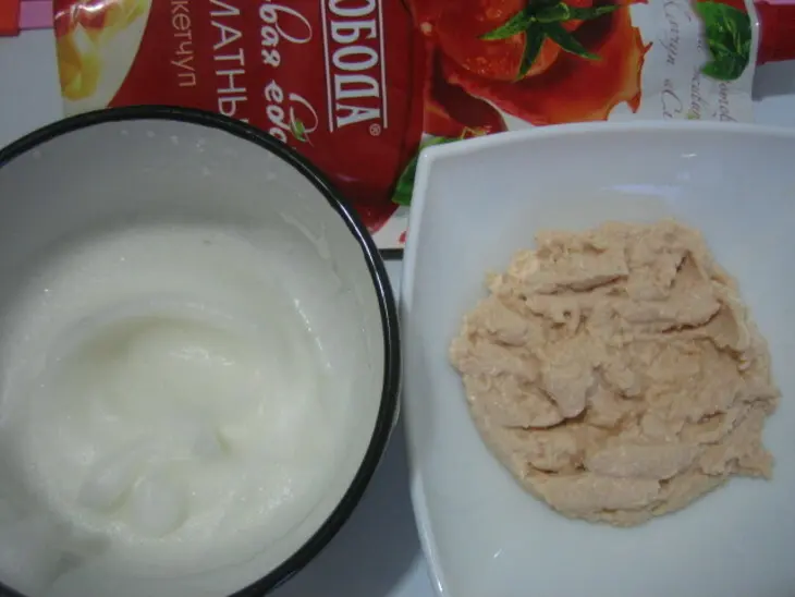 Тарталетки с суфле из курицы под сыром: шаг 1