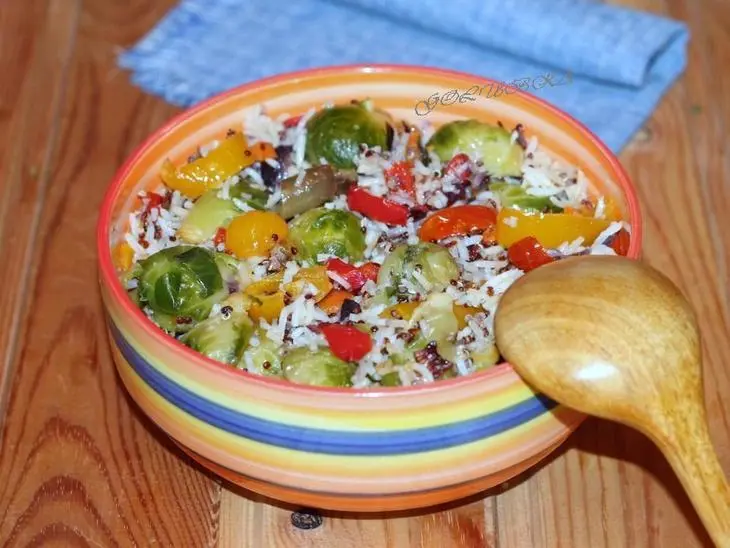 Теплый салат с овощами, рисом и киноа: шаг 7