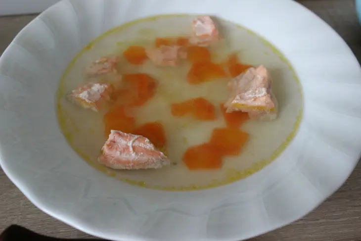 Суп из сёмги с рисом акватика микс и яйцом пашот: шаг 8