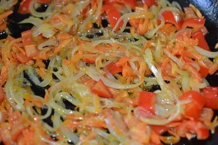Рыба в томатном соусе с рисом: шаг 3