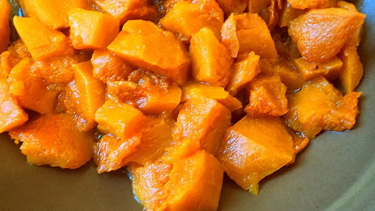 Диетический суп с филе цыпленка, киноа и овощами: шаг 6