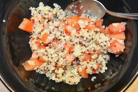 Салат картофельный с помидором и киноа: шаг 6