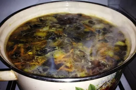 Суп из сухих грибов с рисом акватика mix: шаг 5