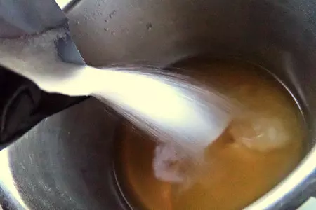 Морковные конфеты с кокосом: шаг 4