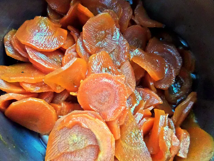 Морковные конфеты с кокосом: шаг 5