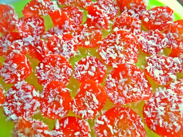 Морковные конфеты с кокосом: шаг 7