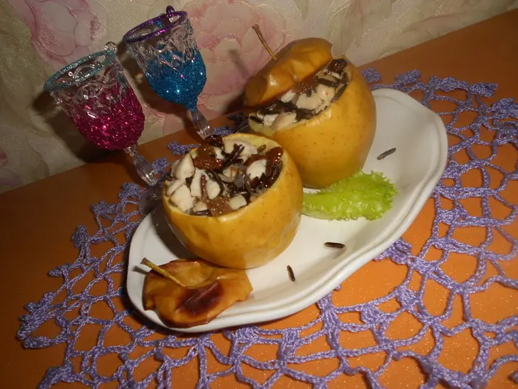 Яблоки, фаршированные диким рисом, курицей и изюмом: шаг 8