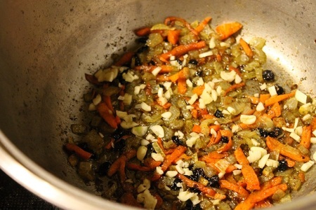Рисовая каша с овощами и курицей: шаг 3