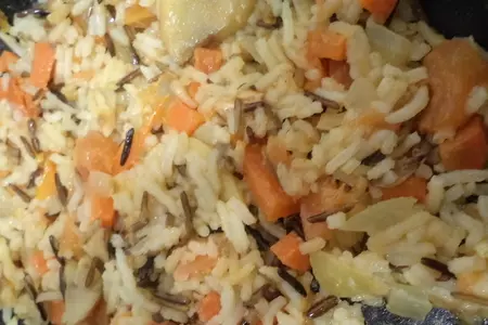 Рис с шампиньонами и с сеньорами помидорами под грудью курицы...: шаг 4