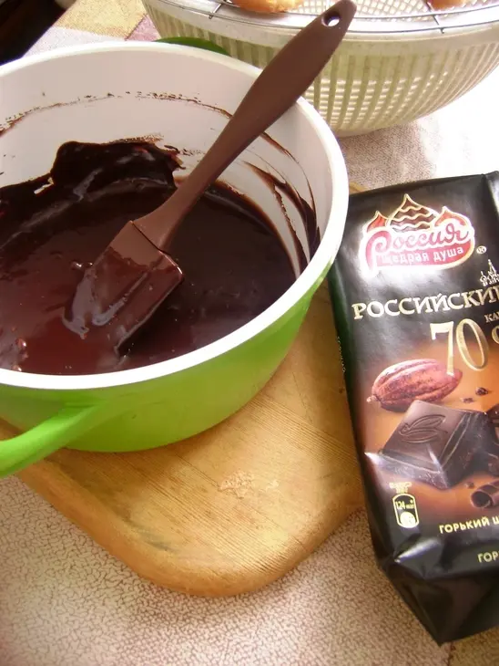 Мадленки с апельсиновым джемом в шоколаде: шаг 4