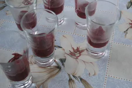 Десерт с брусникой и сливками: шаг 3