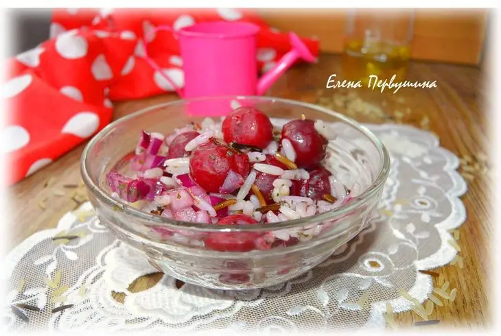 Вишневый салат с рисом и реганом: шаг 8