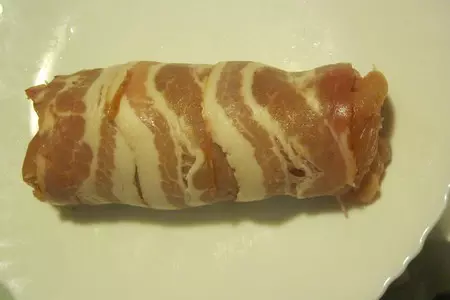 Рулет из курицы с беконом и рисом: шаг 3