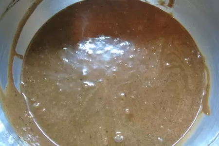 Шоколадные маффины с халвой: шаг 6