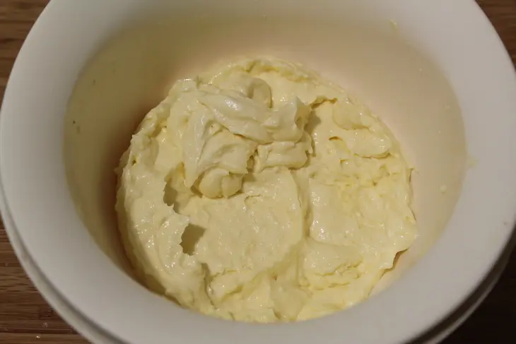 Торт с творожными коржами и черносливом (заходите, друья, есть повод!  ): шаг 1