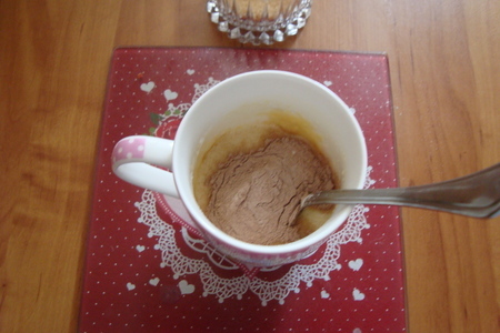 Кекс в кружке с вяленной земляникой к утреннему кофе: шаг 4