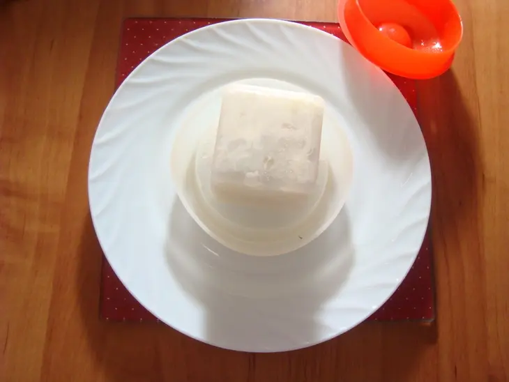Омлет белковый с морепродуктами и сыром. завтрак.: шаг 7