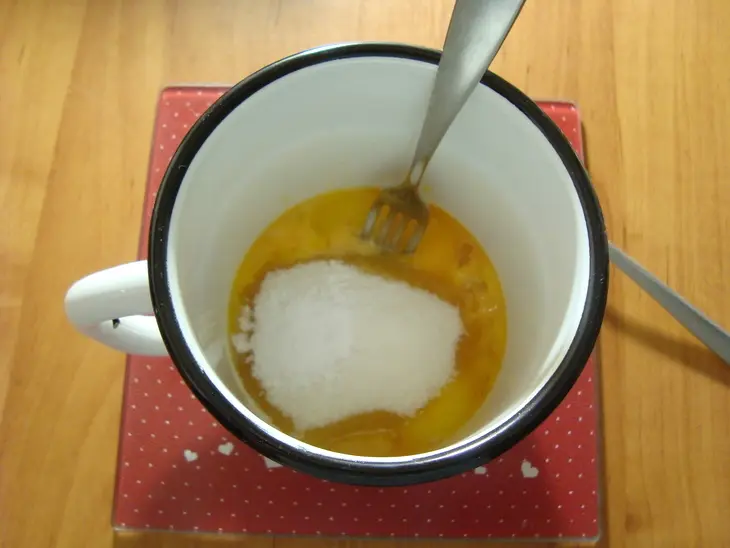 Кекс шоколадный с сыром к кофе: шаг 1