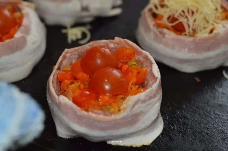 Корзинки из фарша с овощами: шаг 6