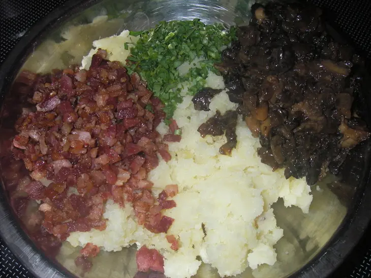 Перец фаршированный беконом, картофелем и грибами: шаг 5