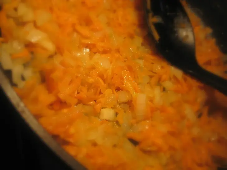 Куриная печень с яблоками и корицей.: шаг 2