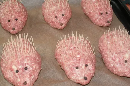 Мясные зразы "ёжики колючие": шаг 4