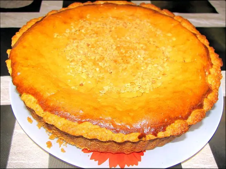 Тарт с орехами и сгущенкой: шаг 1
