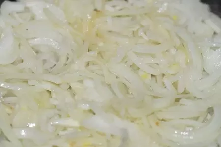 Луковый джем с беконом: шаг 2