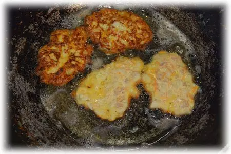 Оладушки куриные с тыквой: шаг 7