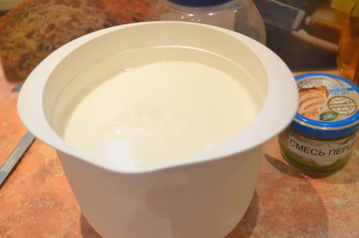 Салат с рукколой, виноградом и творогом из козьего молока: шаг 2