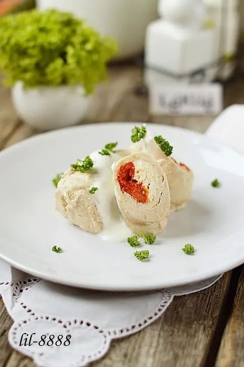 Рулеты из курицы с творогом и болгарским перцем: шаг 5