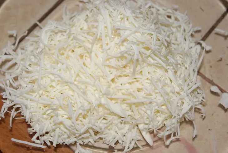 Запеканка из мясного ассорти "сало " для застолья 23 февраля: шаг 4